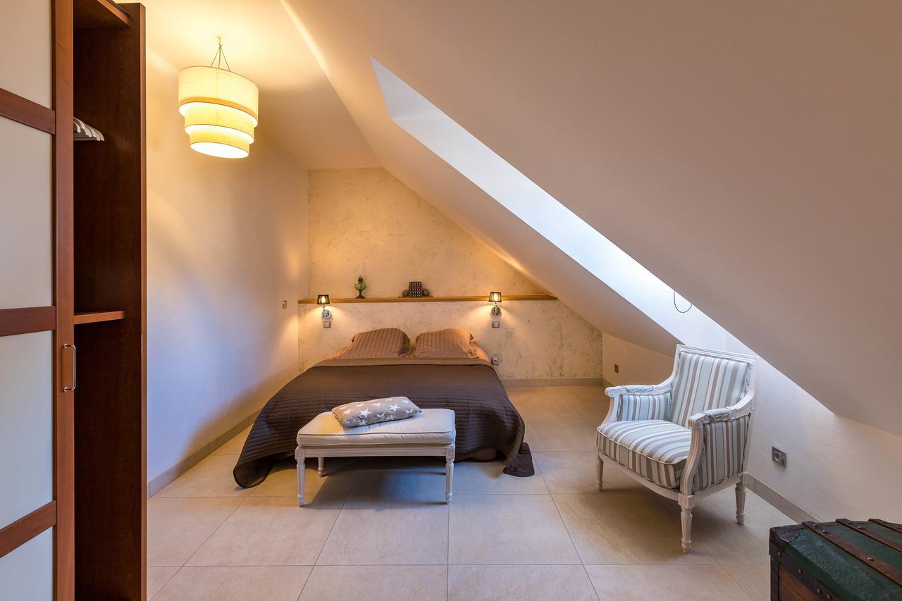Le Rendez Vous De Vauban Gites & Spa Mont Dauphin Bagian luar foto